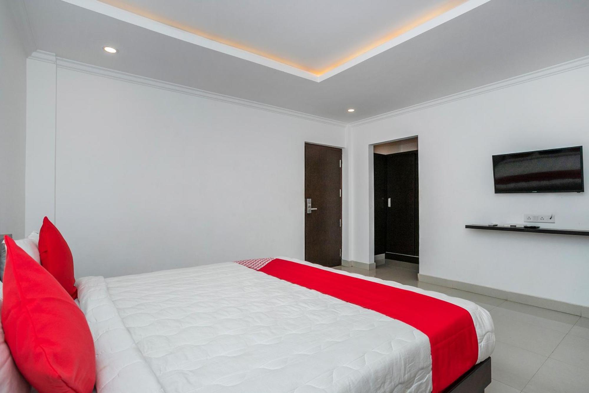 Collection O Cosmopolitan Hotel Devanahalli Exterior foto